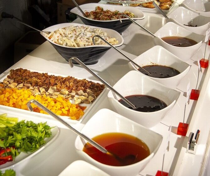 فندق Marinn Deluxe