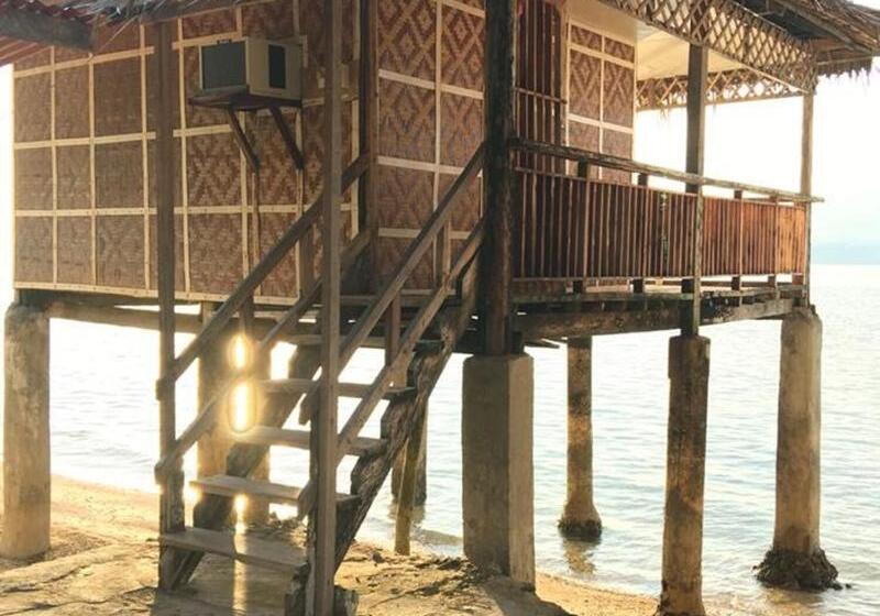 Hotel Matutinao Beach