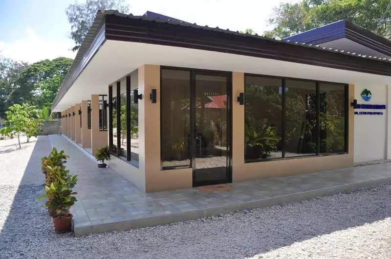 Hotelli Matutinao Beach