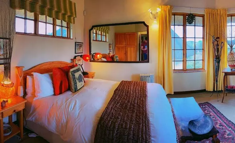 Hotelli Otters Den Self Catering Cottages