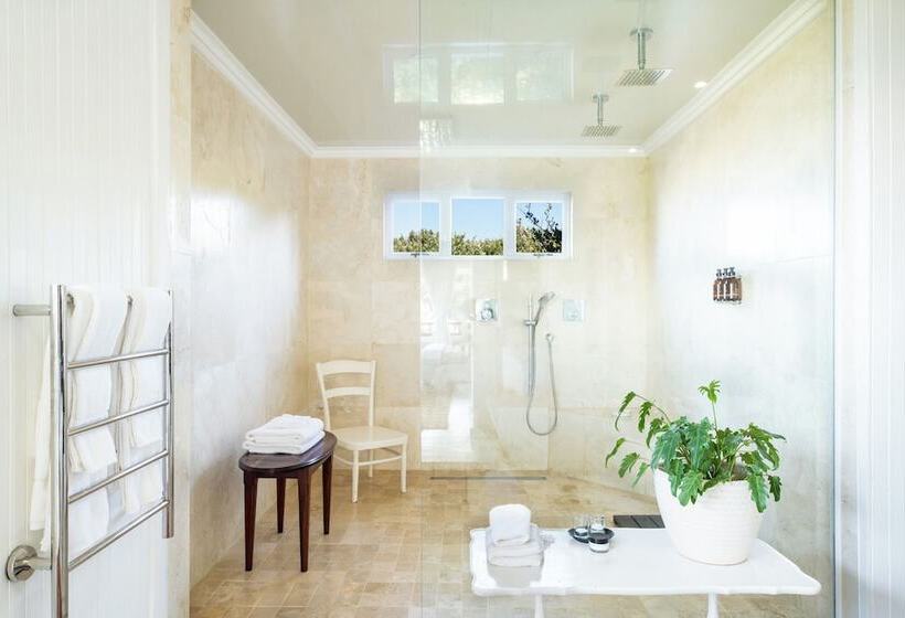 Отель Prana Lodge