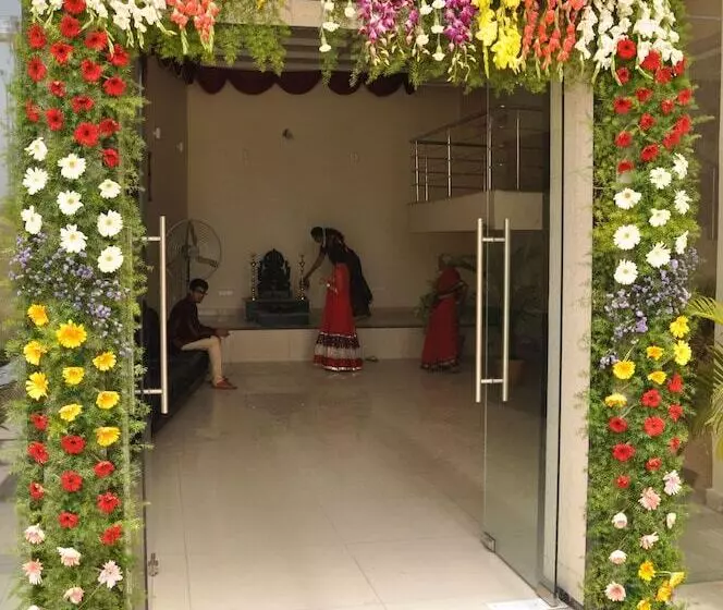 ホテル Redlas Inn