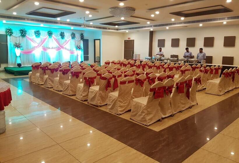 בית מלון כפרי Redlas Inn