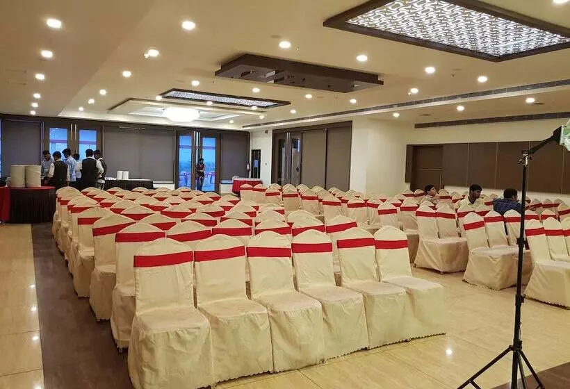 ホテル Redlas Inn