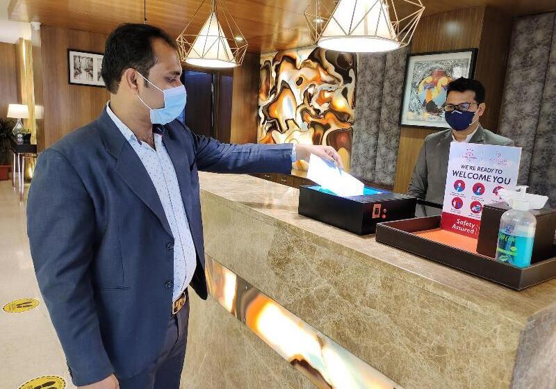 Hotel Regenta Central Noida