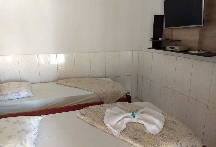 בית מלון כפרי Relevo