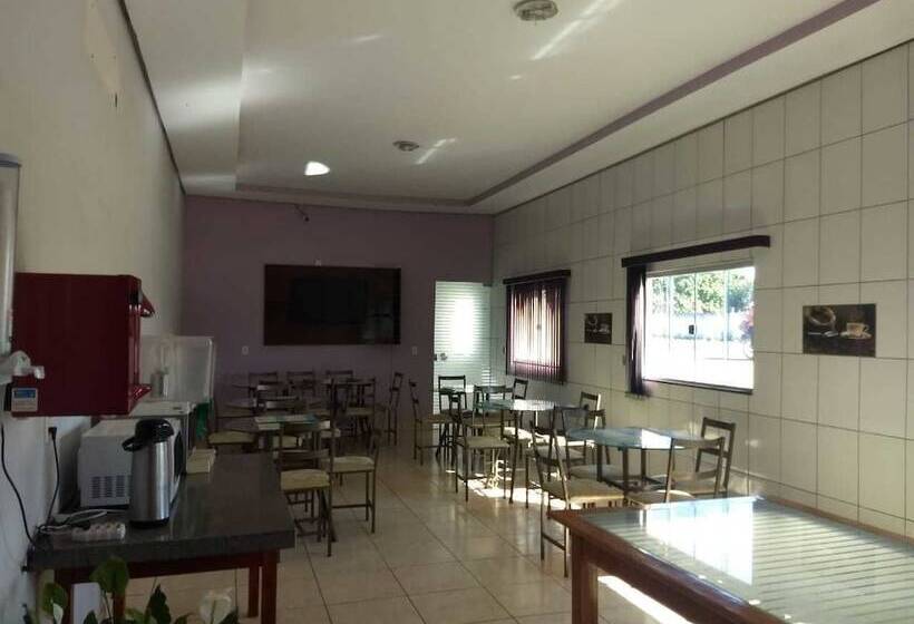 בית מלון כפרי Relevo