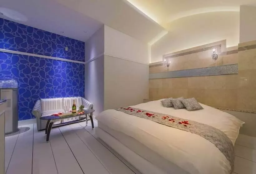 Hotelli Sweets   Adults Only