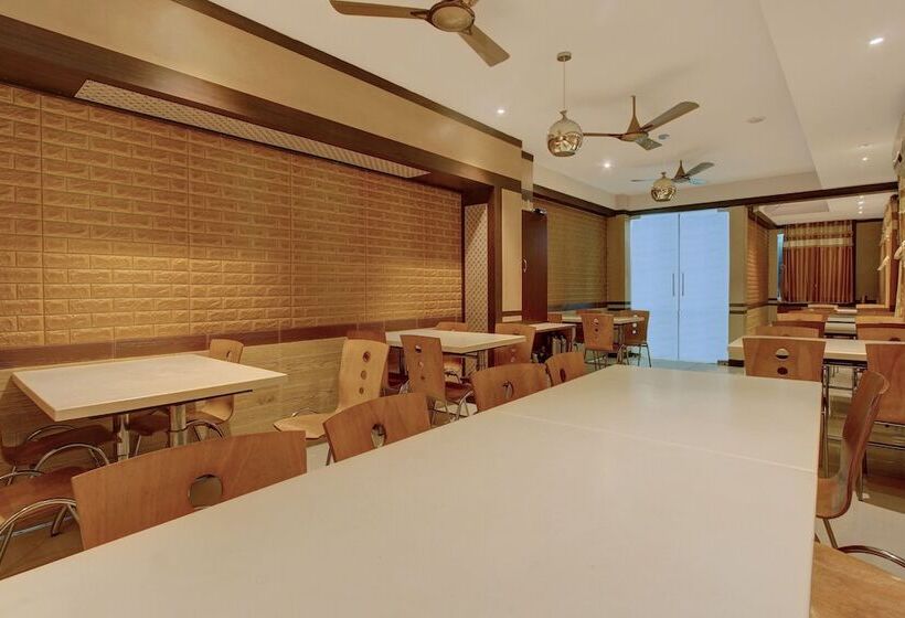 Motel Gajraj Continental By Oyo Rooms