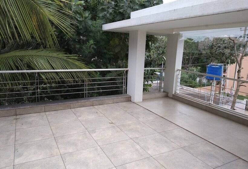 Pensão Davey S Town House