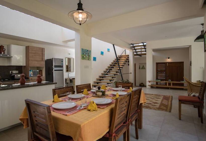 Pensão Davey S Town House