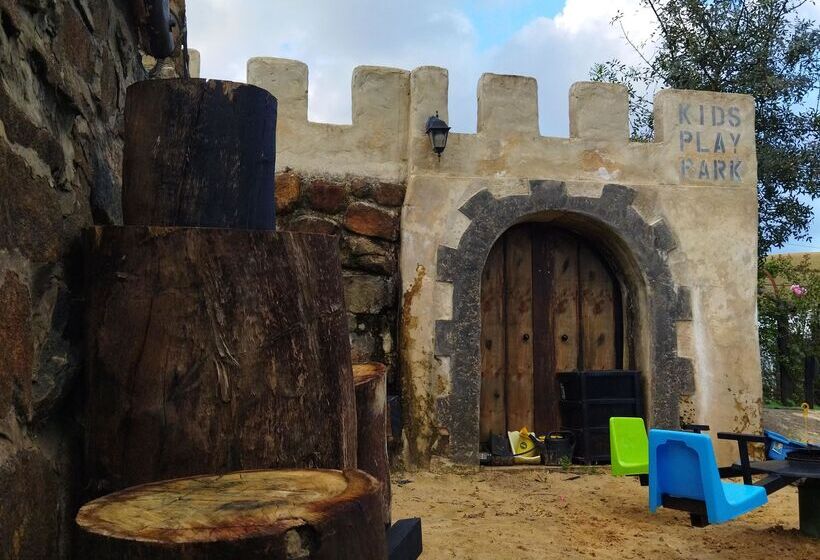 פנסיון Flitwick Ranch