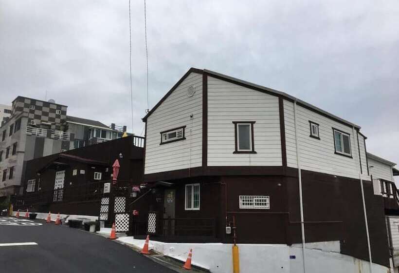 Pensiune Hago Guest House