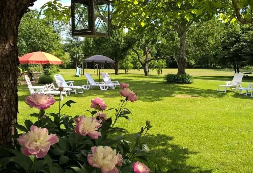 ペンション La Maison Catalpa   Chambre D Hôtes