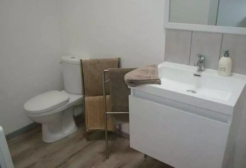 ペンション La Maison Catalpa   Chambre D Hôtes