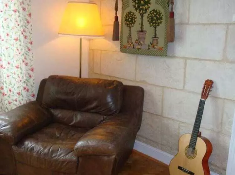 ペンション La Maison Catalpa   Chambre D Hôtes