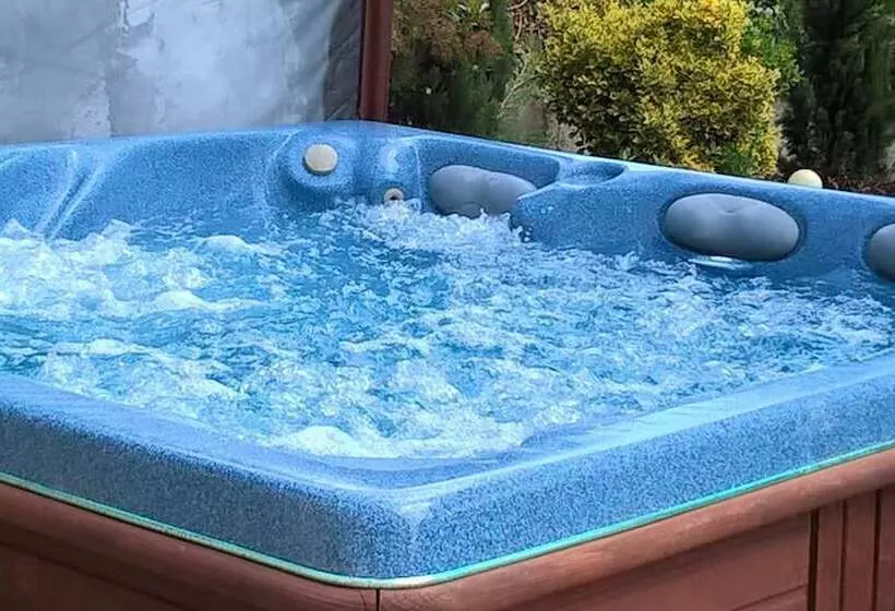 ペンション La Maison Catalpa   Chambre D Hôtes