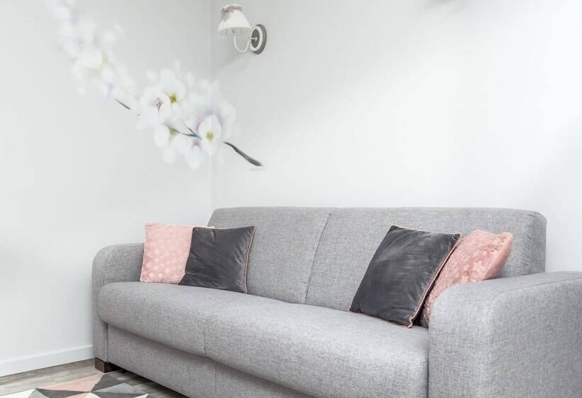 بنسيون L'attrap'reves