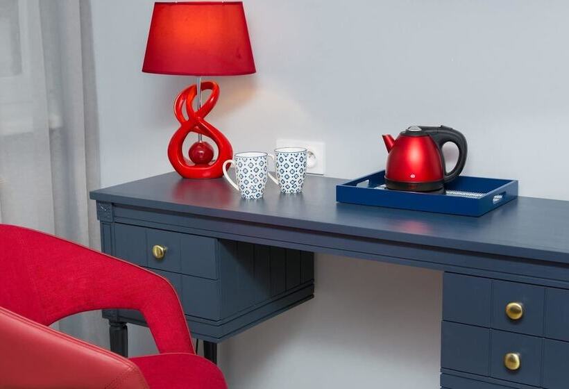 بنسيون L'attrap'reves