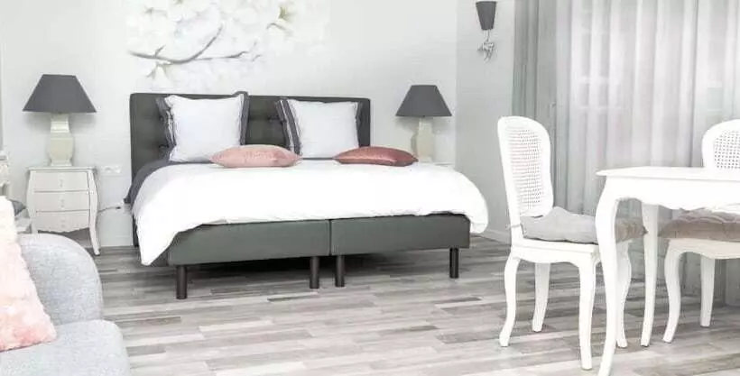 ペンション L'attrap'reves