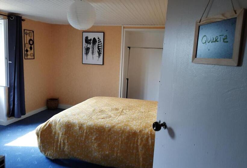 Пансион Les 3 Cailloux Bar Restaurant