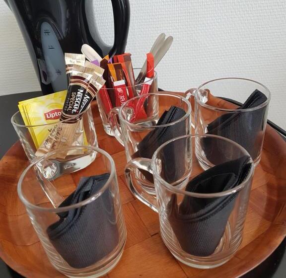 Пансион Les 3 Cailloux Bar Restaurant