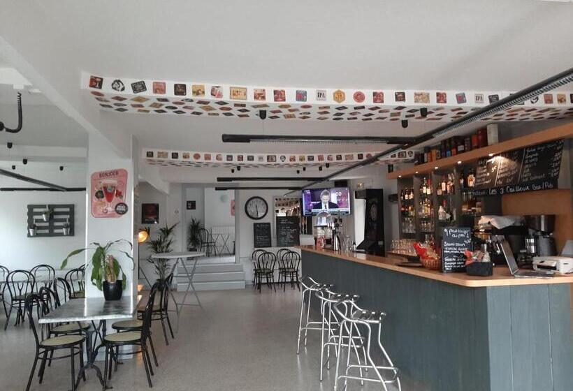 Пансион Les 3 Cailloux Bar Restaurant