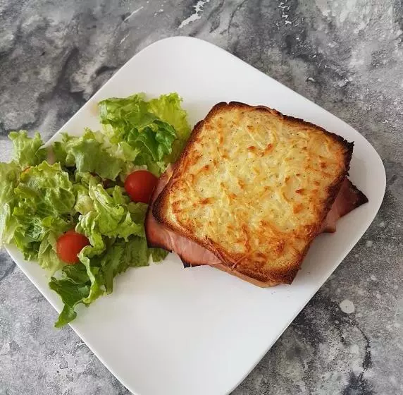 Majatalo Les 3 Cailloux Bar Restaurant