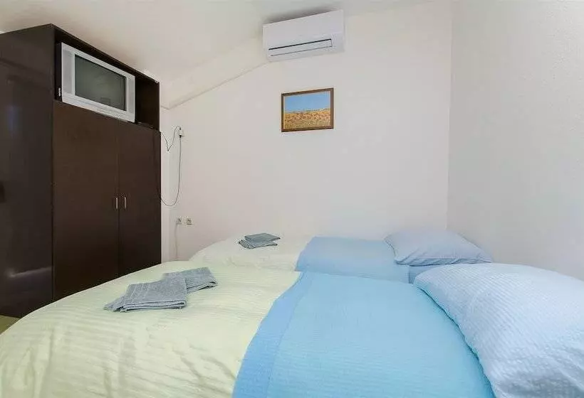 پانسیون Rooms Marijana
