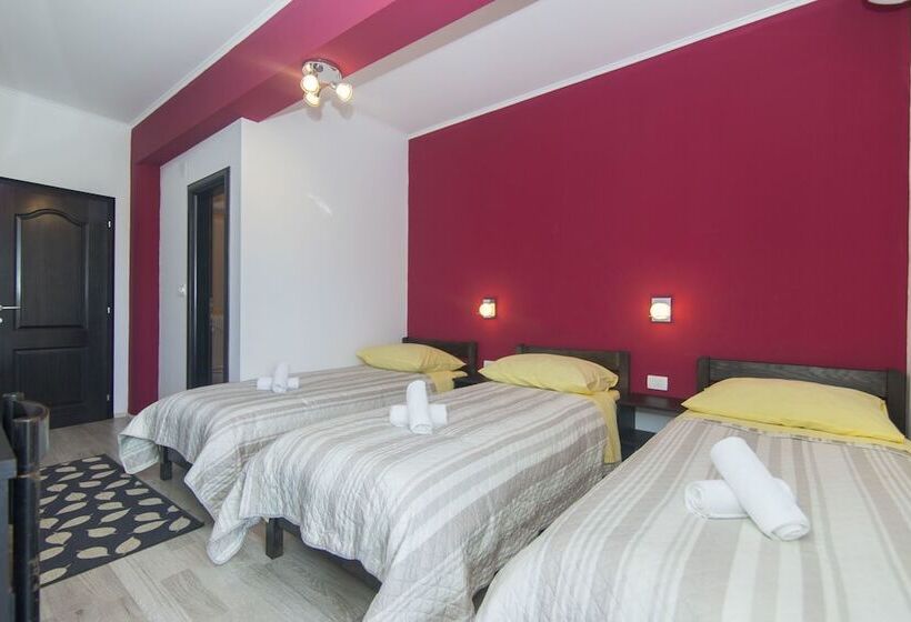 Пансион Rooms Marijana