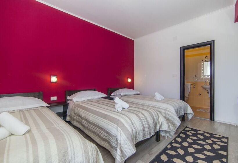 Пансион Rooms Marijana