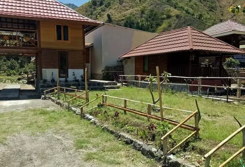 リゾートホテル Bale Sembahulun Cottages & Tend