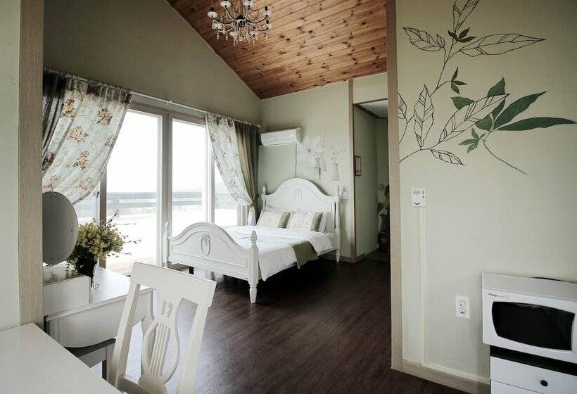 Sunset Aroma Pension