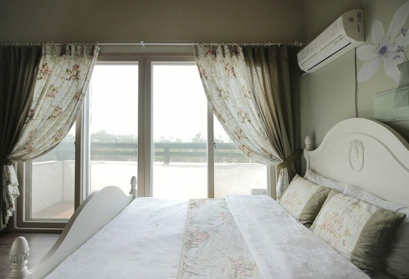 Sunset Aroma Pension