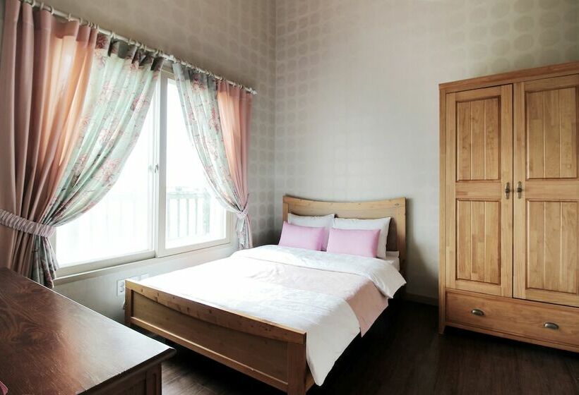 Sunset Aroma Pension