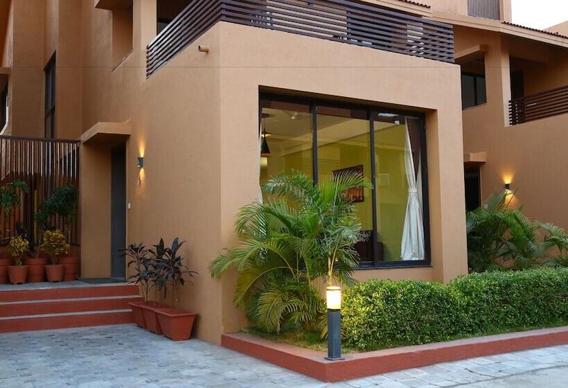 The Royal Castle Resorts