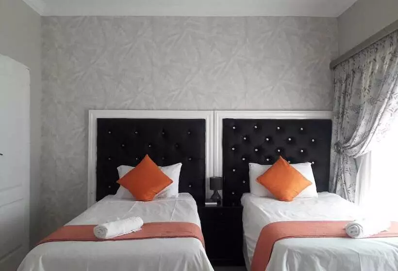 Vakhusi Bed And Breakfast