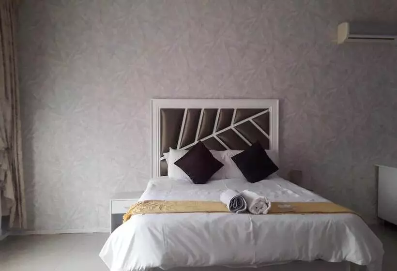 Vakhusi Bed And Breakfast