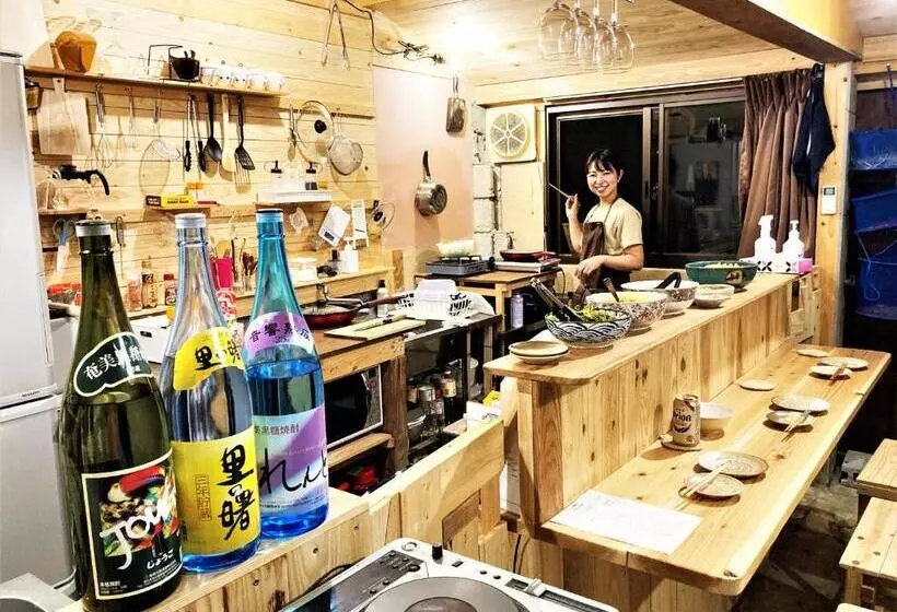 Retkeilymaja 奄美ゲストハウス Hub A Nice Inn