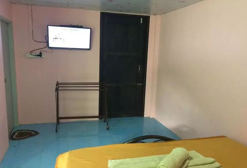 Retkeilymaja Phrtathe Nangyeon