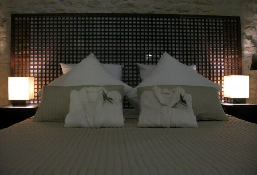 مبيت وإفطار Aux Antipodes