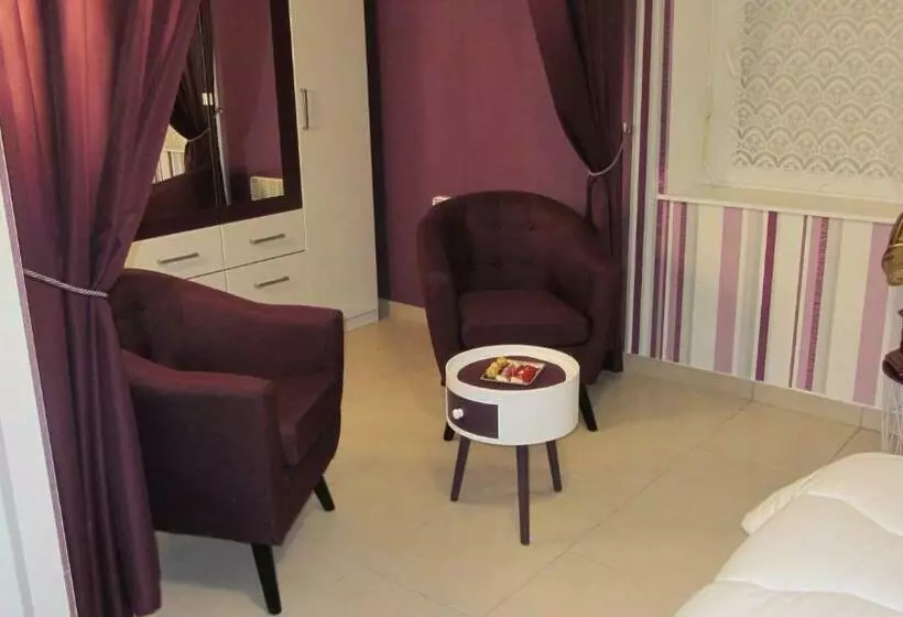 Aamiaismajoitus (B&B) Les Glycines