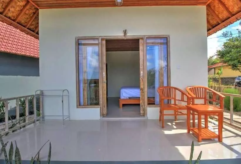 Aamiaismajoitus (B&B) Mesari Cottage