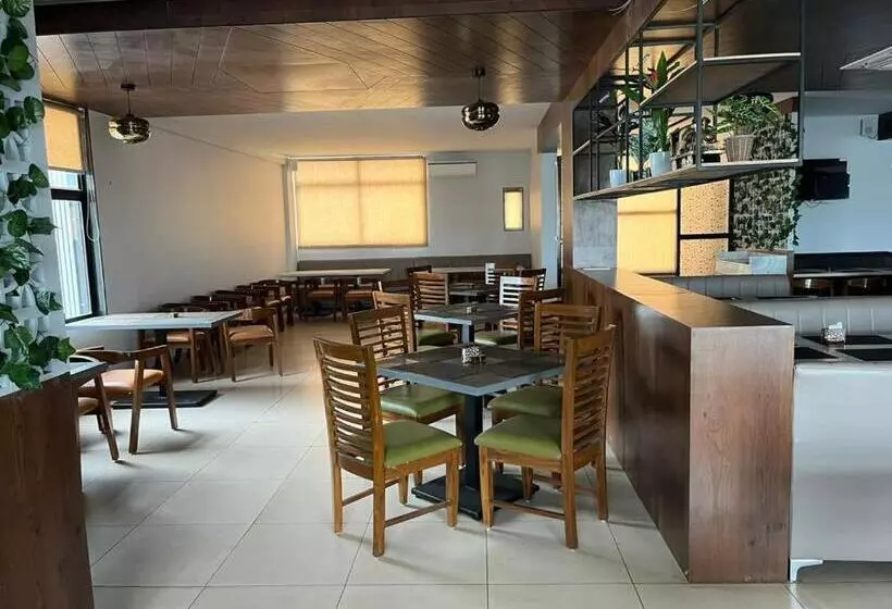 Fabhotel Ajinkya Residency