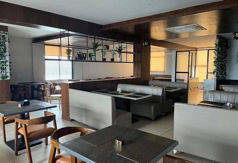 Fabhotel Ajinkya Residency