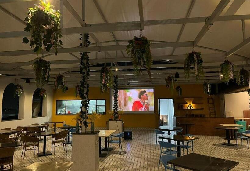 Fabhotel Ajinkya Residency