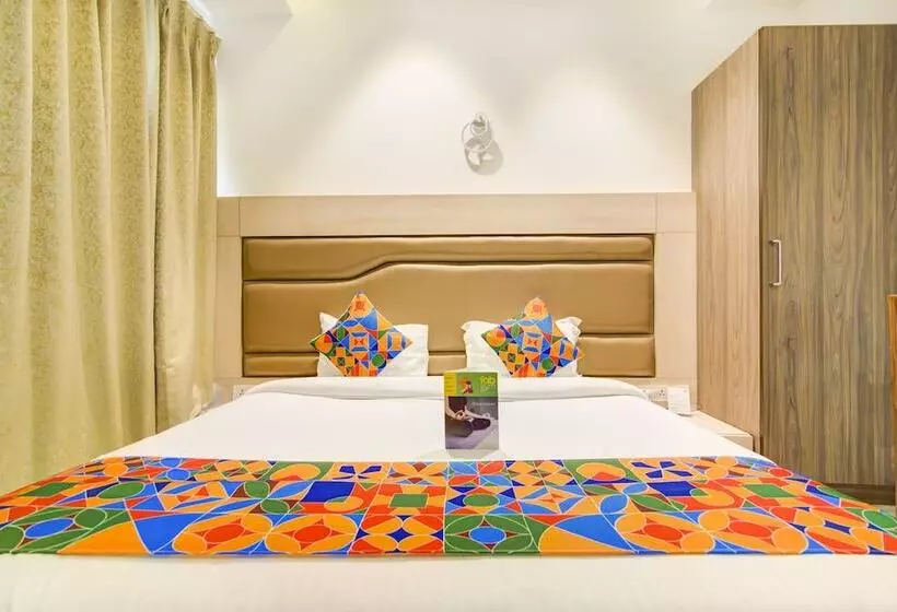 Fabhotel Yellow