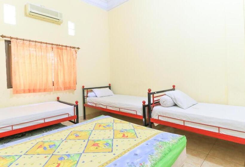 בית מלון כפרי Mutiara Khadijah