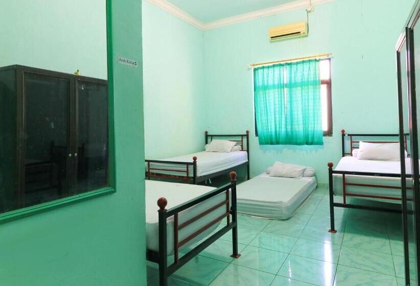 בית מלון כפרי Mutiara Khadijah