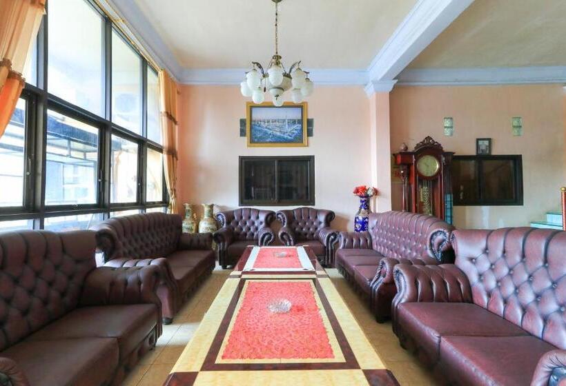 בית מלון כפרי Mutiara Khadijah